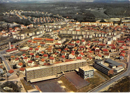 57 - SAN61709 - CREUTZWALD - Vue Aérienne - Cité Breckelberg - Spadem - CPSM 10x15 Cm - Creutzwald