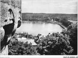 AIQP2-35-0239 - COMBOURG - I Et V - L'étang Vu Des Remparts Du Château  - Combourg