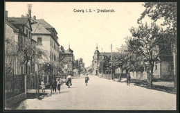 AK Coswig I. S., Dresdnerstrasse Mit Radfahrer  - Coswig