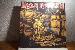 IRON  MAIDEN  - PIECE OF  MIND  - DISQUE   VINYLE  33 Tours - ( Année 1983 ) - - Hard Rock En Metal