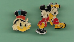 2 PIN'S DISNEY *** WW08 (30-5) - Disney