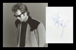 Huey Lewis - Rare In Person Signed Album Page + Photo - Paris 1986 - COA - Sänger Und Musiker