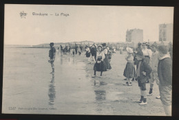 WENDUINE     LA PLAGE     WACHTEN OP SIGNAL VAN DE REDDER          2 SCANS - Wenduine