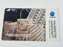 Indonesia-(ID-TLK-S-0231)-Anyaman Rotan (Rattan Wooven)-(37)(100units)(1.8.94)-(tirage-300.000)-used Card - Indonesië