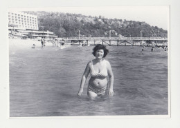 Woman With Swimwear, Summer Beach Portrait, Vintage Orig Photo 12.3x8.5cm. (26817) - Pin-ups