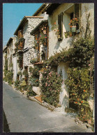 098672/ ANTIBES, Le Vieil Antibes Et Ses Rues Fleuries - Antibes - Altstadt