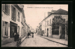 CPA Viarmes, L`Entrée Par La Route De Royaumont  - Viarmes