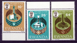 Rwanda 796-798 MNH Hands Symbols Of Learning Education ZAYIX 0624S591 - Otros & Sin Clasificación