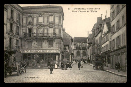 94 - FONTENAY-SOUS-BOIS - PLACE D'ARMES ET EGLISE - Fontenay Sous Bois