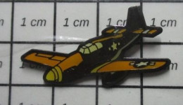 811J Pin's Pins / Beau Et Rare / AVIATION / P-51B OU C MUSTANG USAAF NORTH-AMERICAN - Luftfahrt