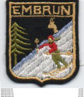 2V5HU  Ecusson En Tissu De Embrun Ski - Patches