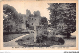 ADPP6-44-0498 - CHATEAUBRIANT - Au Château - Cour D'entrée - Arcades Et Donjon - Châteaubriant