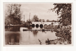 Hungerford - Kennett Bridge - C1950's Berkshire Real Photo Postcard - Sonstige & Ohne Zuordnung
