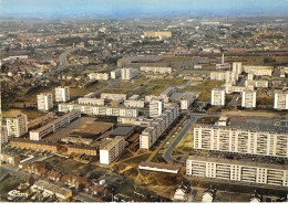 62 . N°101968 . Cpsm .10x15 Cm .bethune .vue Generale Aerienne .grande Residence . - Bethune