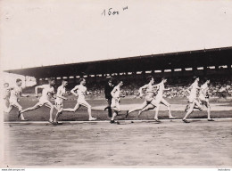 PHOTO DE PRESSE PARIS J.O.  De 1924 DEPART DU 1500 METRES JEUX OLYMPIQUES 1924 PHOTO ORIGINALE 18X13CM R1 - Juegos Olímpicos