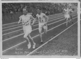PHOTO DE PRESSE PARIS J.O.  1924 LE 1500 M  JEUX OLYMPIQUES 1924 PHOTO 18X13CM R1 - Olympic Games