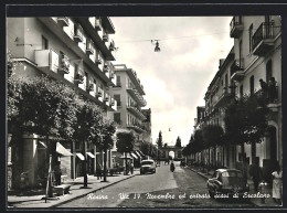 Cartolina Resina, Via IV Novembre Ed Entrata Scavi Di Ercolano  - Ercolano