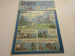 SPIROU 1014 19.09.1957 Le YACHTING RASSEMBLEMENT SCOUTS SUTTON VELO RIVIERE      - Spirou Magazine