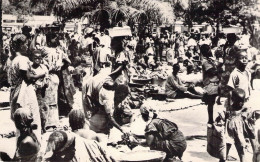 CPSM AFRIQUE / CONGO BELGE "Léopoldville, Marché Indigène" - Kinshasa - Leopoldville (Leopoldstadt)