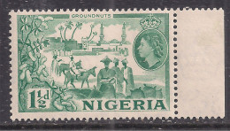 Nigeria 1953 - 58 QE2 1 1/2d Blue Green Groundnuts Pictorial Umm SG 71 ( J1296 ) - Nigeria (...-1960)