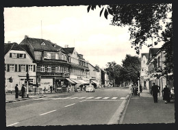 AK Langenfeld / Rhld., Ortsansicht Mit Geschäftshäusern  - Langenfeld