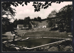 AK Barsinghausen, Blick Auf Das Fussballverbandsheim Mit Schwimmbecken  - Barsinghausen