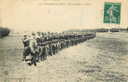 MILITAIRE - MANOEUVRES - L'INFANTERIE AU COMBAT - FEUX DE SLAVES !.... JOUE!.... - Manoeuvres