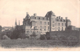 CADILLAC SUR GIRONDE - Ancien Chateau Du Duc D'Epernon - état - Cadillac