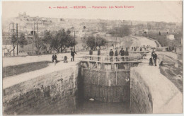 CPA  Batellerie Béziers (34) Vue Sur Une Des Neuf écluses    Fonseranes ,,    N° 4  Canal Du Midi - Hausboote