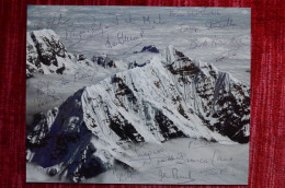 Everest Photo Multi Signed Stokes Martindale Bonco Lane Hardy Day + 14 Climbers Mountaineering  Escalade - Sportspeople