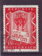 AUSTRIA 1029,used,falc Hinged - Journée Du Timbre