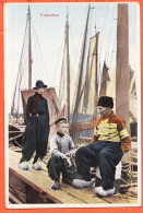 05935 / VOLENDAM Noord-Holland Soort Visser Mannelijk Kinderen Traditionele Jurk Klompen 1900s WEENENK SNEL  Nederland - Volendam
