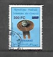 TIMBRE OBLITERE DES COMORES SURCHARGE N° MICHEL NON CATALOGUE - Comores (1975-...)