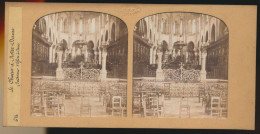 STEREOCARD COULEUR    = LE CHOEUR A  NOTRE DAME  ,INTERIEUR D'EGLISE A PARIS         ZIE SCANS - Stereoscoopen