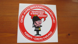 Sticker Vintage Pompiers NBPI Den Haag National Brandpreventie Instituut 10 Cm Diamètre - Adesivi