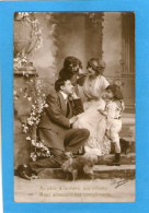 FAMILLE  - Père ,Mère , Enfants , Petit Chien - 1916 - - Groupes D'enfants & Familles