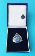 YUGOSLAVIA ARMY JNA RAJLOVAC AIR FORCE SCHOOL Large Breast Badge In Box Aviation Luftwaffe Aeronautica Militare Aviacion - Aviation