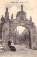 29 - Finistere -  GUIMILIAU -  L'arc De Triomphe - Guimiliau