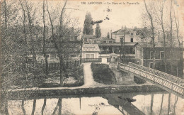 LAROCHE : LA GARE ET LA PASSERELLE - Laroche Saint Cydroine
