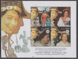 SIERRA LEONE 2002 GOLDEN JUBILEE OF THE QUEEN ELIZABETH II SHEETLET - Case Reali