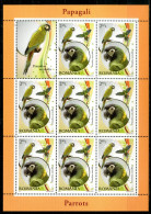 ROMANIA 2011** - Pappagalli / Parrots - Sheet MNH. - Papagayos