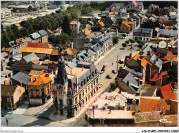 AAHP11-51-0961 - FISMES - Vue Aerienne - L'Hôtel De Ville - Fismes