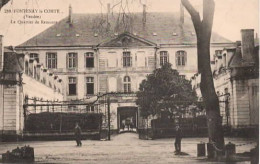 . 85 . FONTENAY-LE-COMTE . Le Cartier De Remonte . Petite Animation . - Fontenay Le Comte