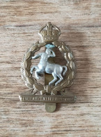 Insigne De Casquette Bimétallique Du Corps Vétérinaire De L'armée Royale RAVC - 1939-45
