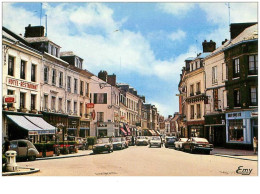 76.GOURNAY EN BRAY.n°30892.LA RUE NOTRE DAME.CPSM - Gournay-en-Bray