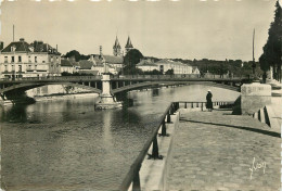 77 - MELUN  - Melun