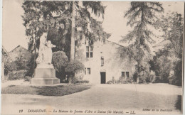 France - Domremy - La Maison De Jeanne D'Arc Et Statue - Other & Unclassified