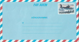 France Année 1992 2 Aérogrammes Hélicoptère EC 135 Yet T N° 1022 AER Hélicoptère Dauphin 2  Y Et T N° 1019 AER - Aérogrammes