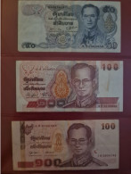 Billets Thaïlande..lot De 3 Billets 50 Baht, Et 100 Bahtetat - Thaïlande
