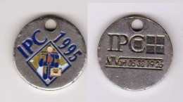 Jeton De Caddie " IPC 1995 " Homme Cravate Valise (scann Recto-verso) [D]_Je334 - Trolley Token/Shopping Trolley Chip